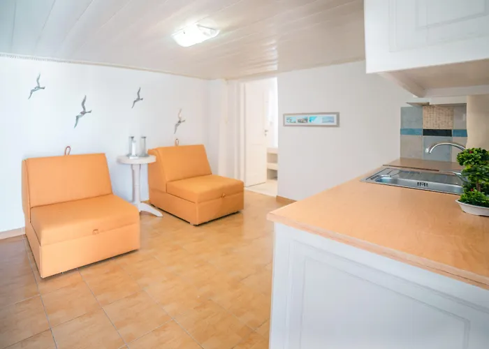 Irene'S Residence